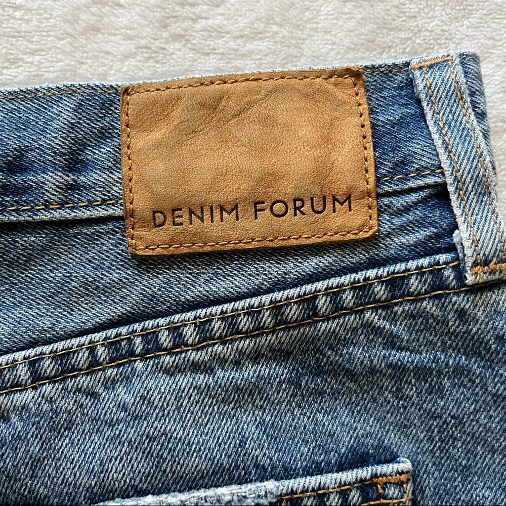 Aritzia Denim Ex-Boyfriend Shorts - Picture 9 of 14